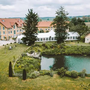  Aparthotel Landgut Zur Mühle